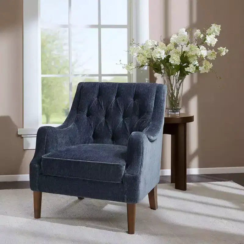 Fauteuil de salon capitonné contemporain avec coussin rembourré, fauteuil confortable avec pieds en bois pour chambre à coucher ou salle de lecture.