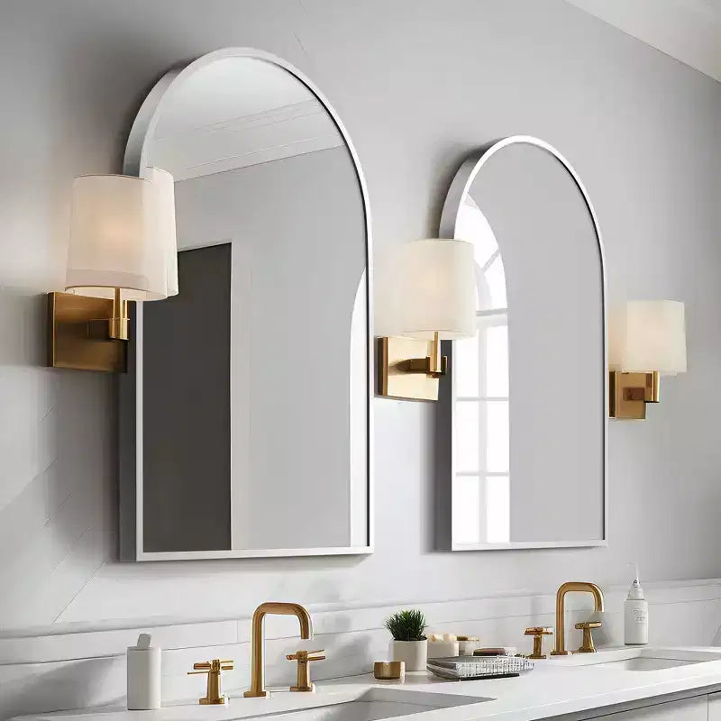 Miroir mural en métal au design moderne, miroir de salle de bain